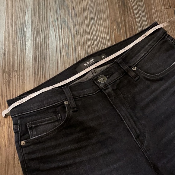 HUDSON NICO MID-RISE SUPER SKINNY STAPLE JEAN - Picture 6 of 8